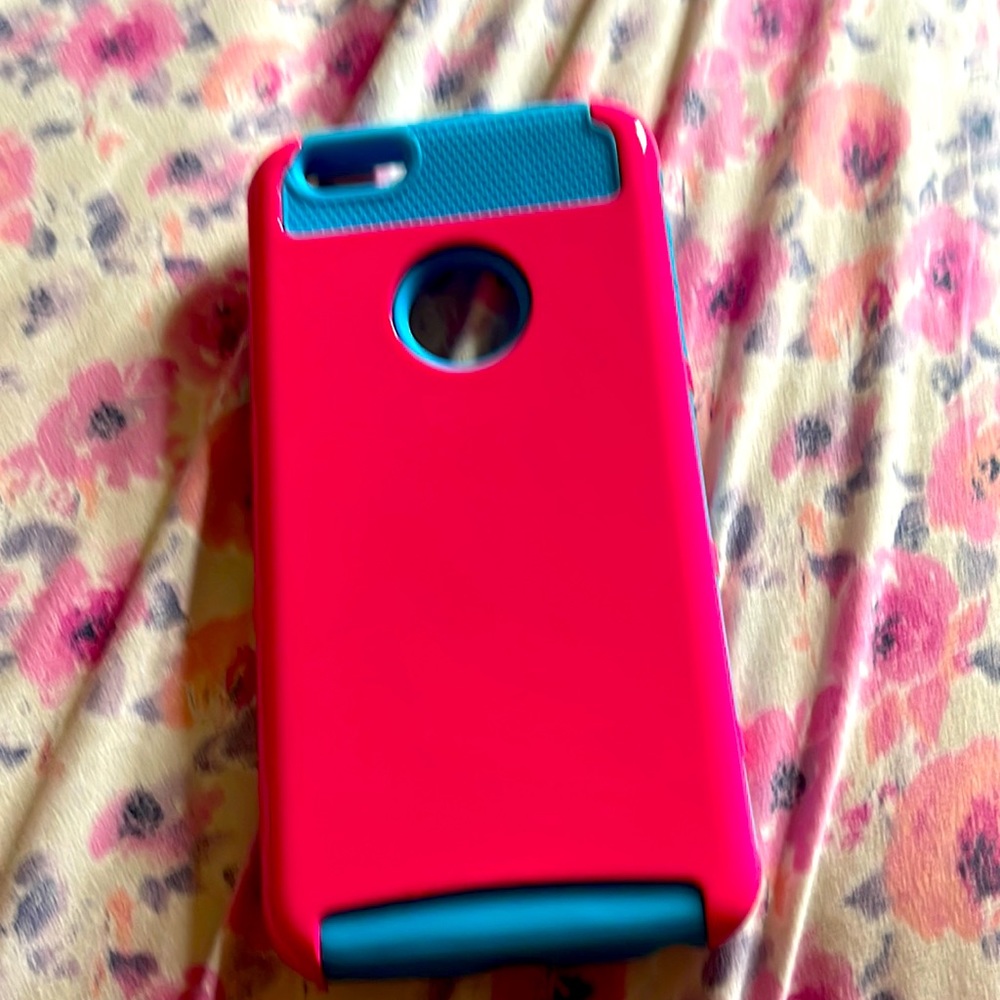 Never used IPhone 6s Plus two piece case